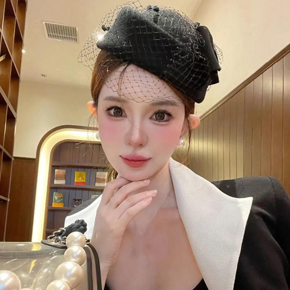 Trendy British Style Wool Bow Hat with Veil Cashmere Elegant Stewardess Cap Sweet Photography Decoration Fascinator Hat Bride