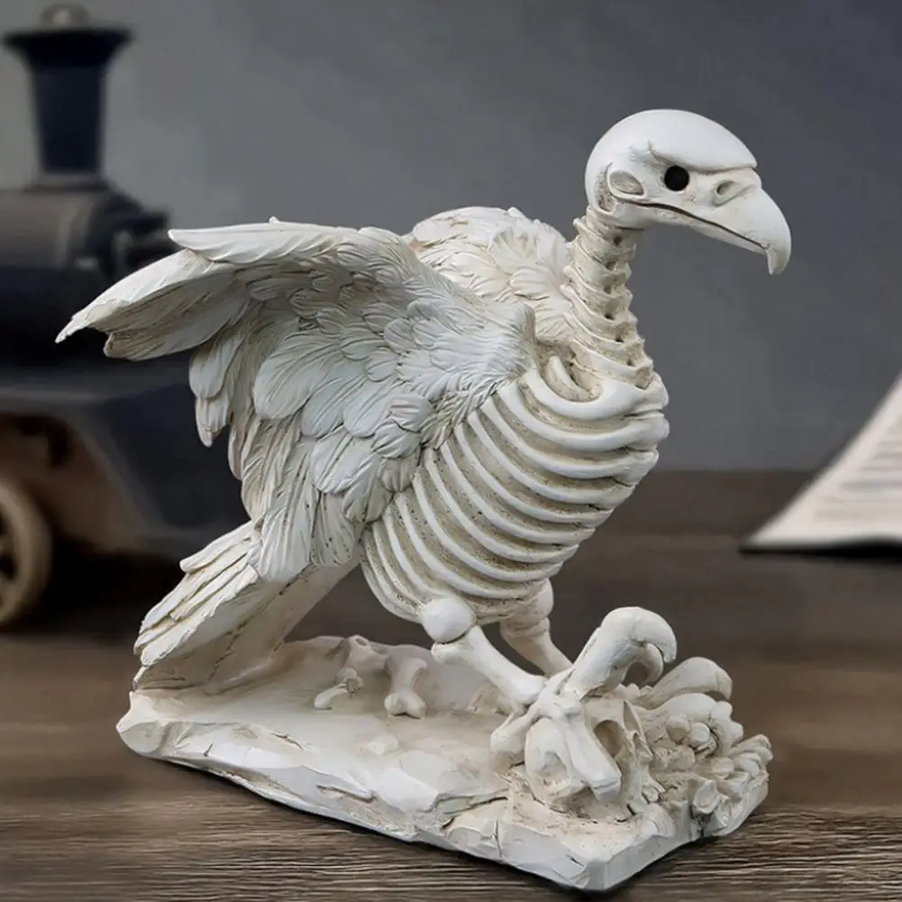 Vulture Skeleton Ornament Retro Distressed Bone Decor Halloween Vulture Skeleton Statue Realistic Bird Bone Figurine for Home