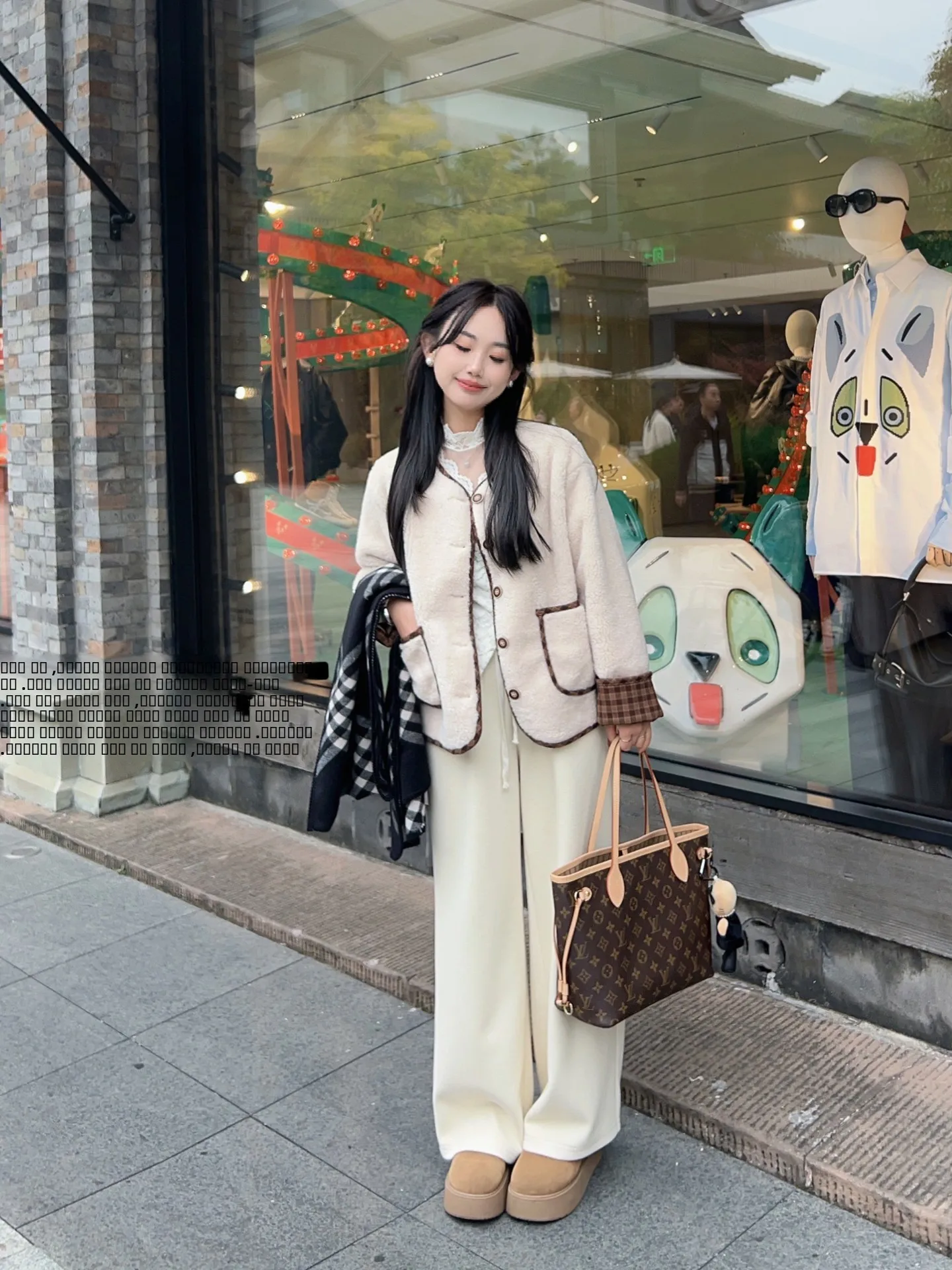 

Женская теплая повседневная куртка из искусственного меха и кожи с круглым вырезом и пуговицами, на подкладке из полиэстера, зимнее пальто