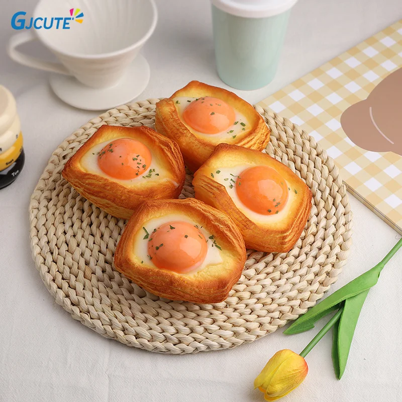 Crispy Fried Egg Simulated Bread Stress Relief Toy Anti-stress Slow Rising Squeeze Toy Soft PU Slow Rebound Toy Birthday Gift