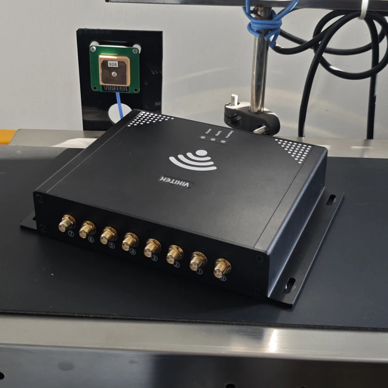 

RFID Reader/Writer UHF Industrial-Grade Electronic Tag Card Reader UHF Eight-Channel RF Chip Reader