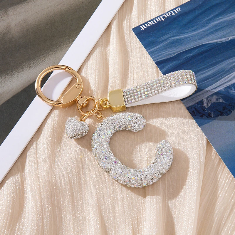 Weißer Initialen-Schlüsselanhänger, glänzend, niedlich, A-Z Buchstaben-Schlüsselanhänger, Rucksack-, Auto-Schlüsselzubehör, Lanyard, Paar-Namensanhänger, Geschenk. – Detail 6