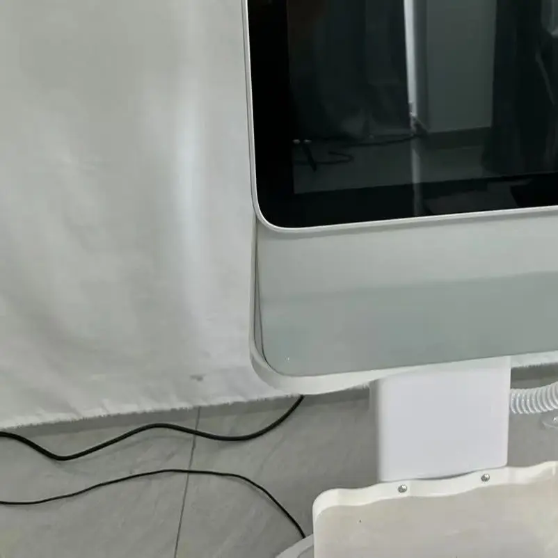 

Лазерный диодный аппарат для эпиляции Triple Wave с технологией Ice Titanium, 808 755 1064 нм, 10 бар, для перманентного удаления волос на всем теле