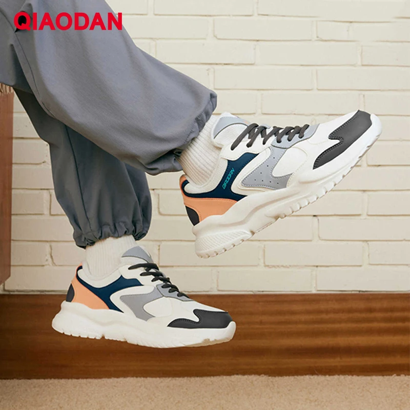 

QIAODAN повседневная мужская обувь, зима 209, уличный стиль, флисовая внутренняя теплая прогулочная обувь, легкие водонепроницаемые кроссовки QXG043254430B