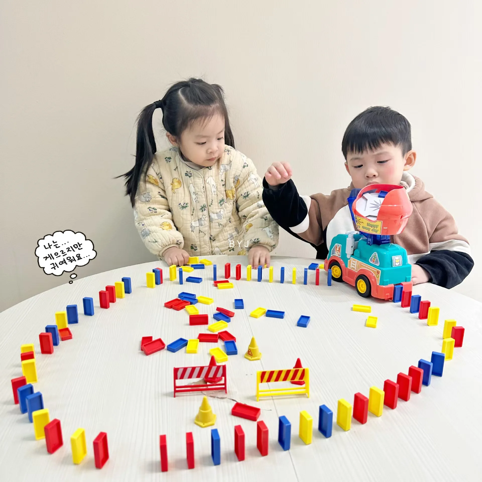 Automatic Domino Train Set Toys Brick Blocks Kits 102 Dominos Montessori Educational DIY Fun Creative Game Gift for Toddler Kids