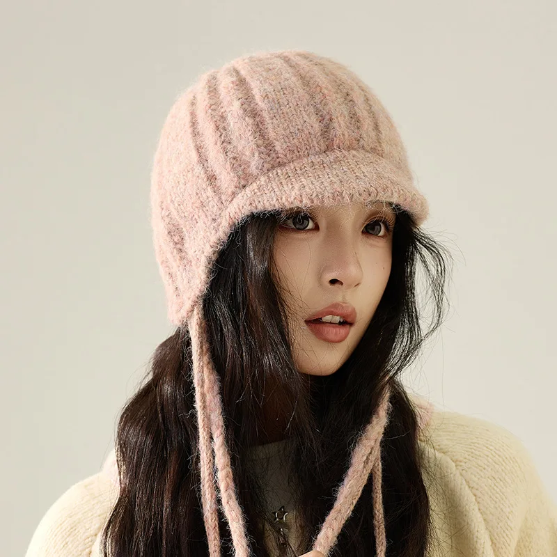 Knitted Hat Girls Personalized Showing Face Small Flow Rate Duck Tongue Yarn Hat Ear Bag Thickened Flying Hat Gorro 4m745