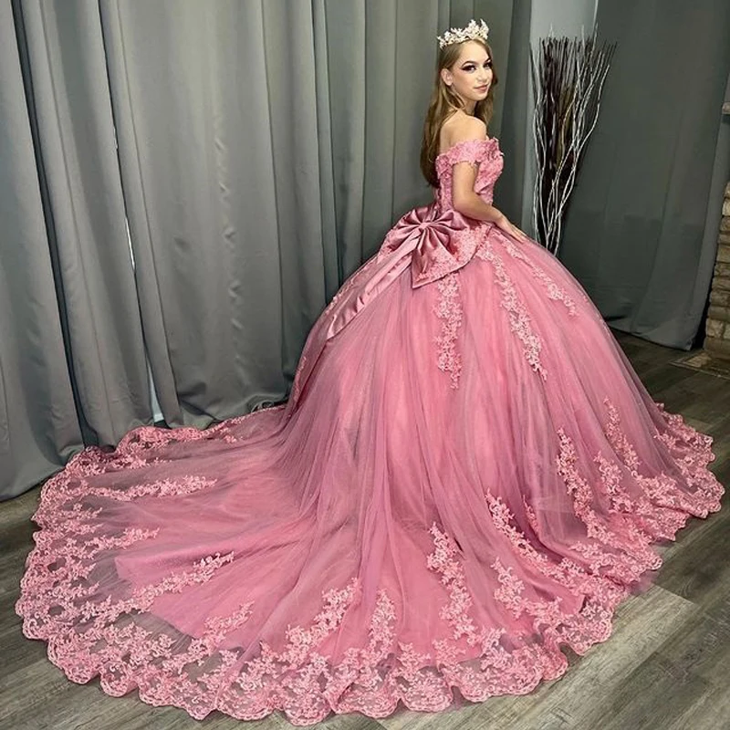 ANGELSBRIDEP różowe sukienki Quinceanera słodkie 16 suknia balowa Off The Shoulder koronkowe aplikacje eleganckie korowód Party suknie księżniczki