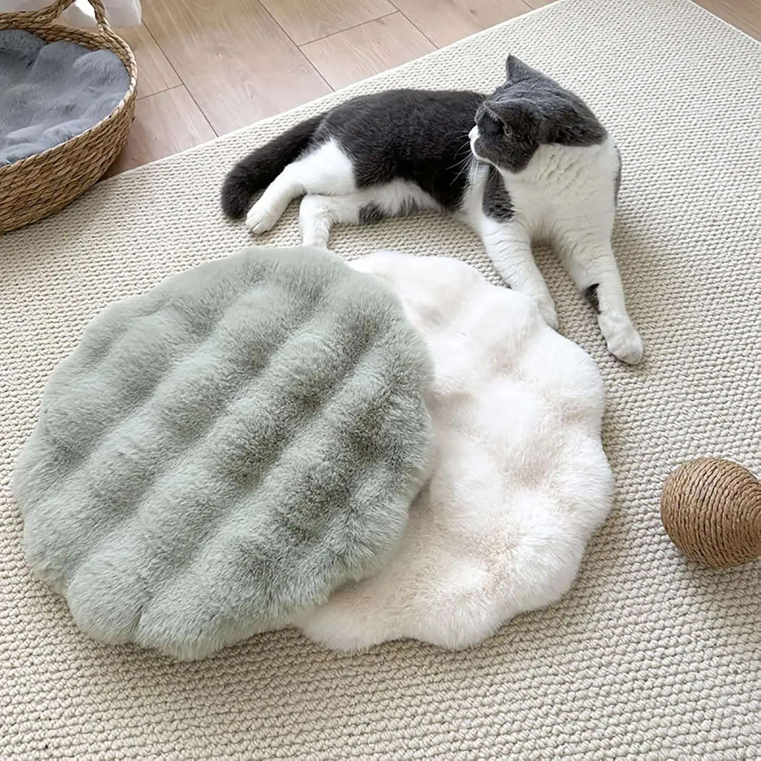 Floor Pillow Large Round Cushion with Memory Foam Soft Fake Fur Covers Round Floor Cushion for Tatami Living Room (15.7 In,2PS)