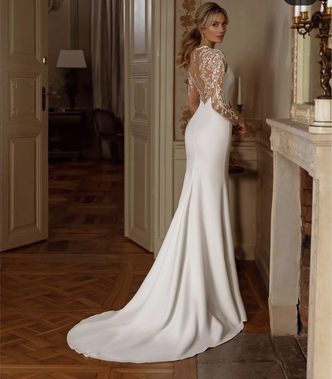 Elegant Satin Wedding Dress Long Sleeve Lace Mermaid Lace Appliques Bridal Gown Customize To Measures Stunning Soft Stain Women