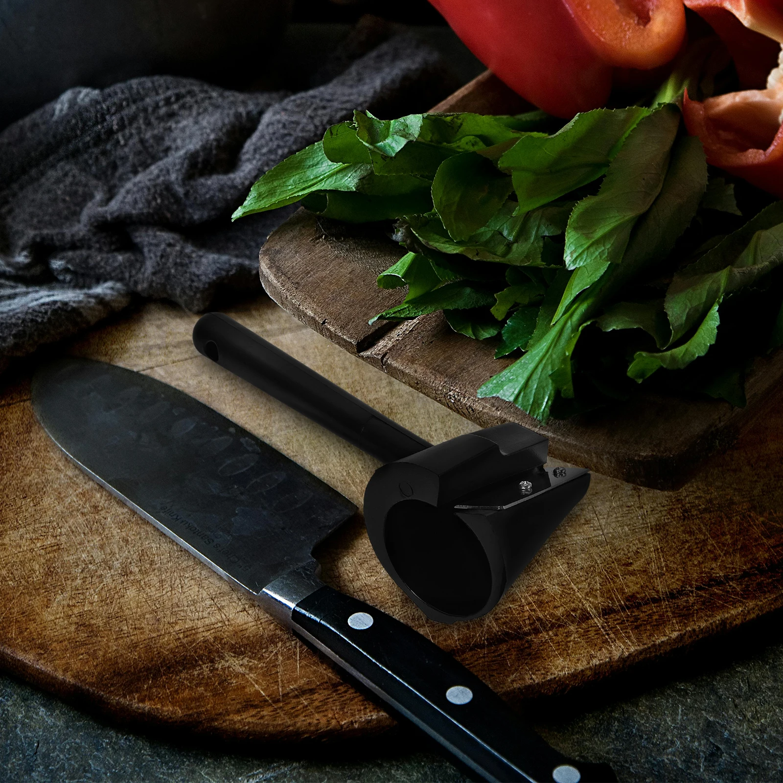 

Carrot Curler Black Multi-Functional Vegetable Sharpener Easy Peeler Creative Maker Vegetable Curler Kitchen Tool