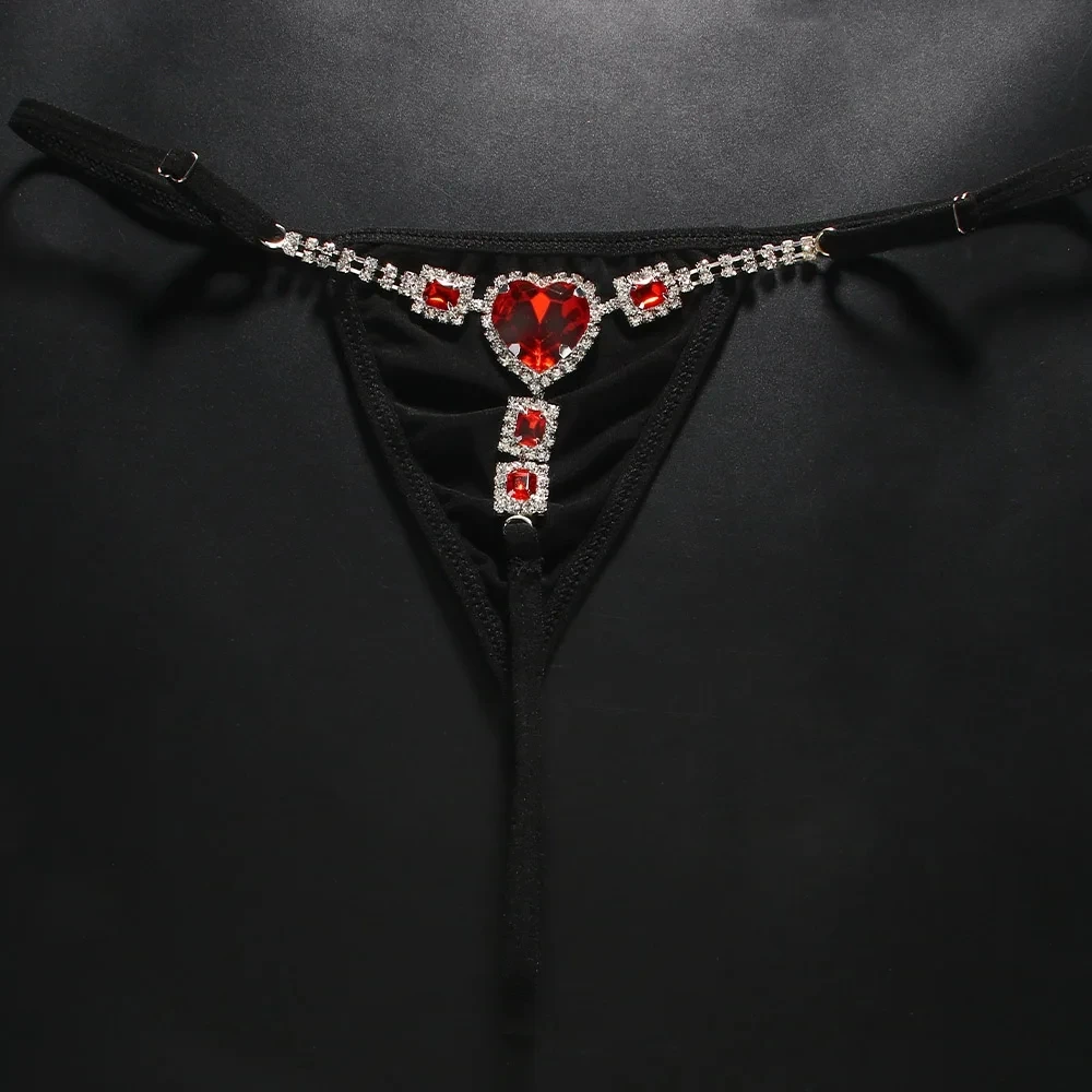 Red Crystal Heart Thong G String Women Chain Sexy Panty Rhinestone Bikini Decoration Bottom 2024 Luxury Designer Accessories