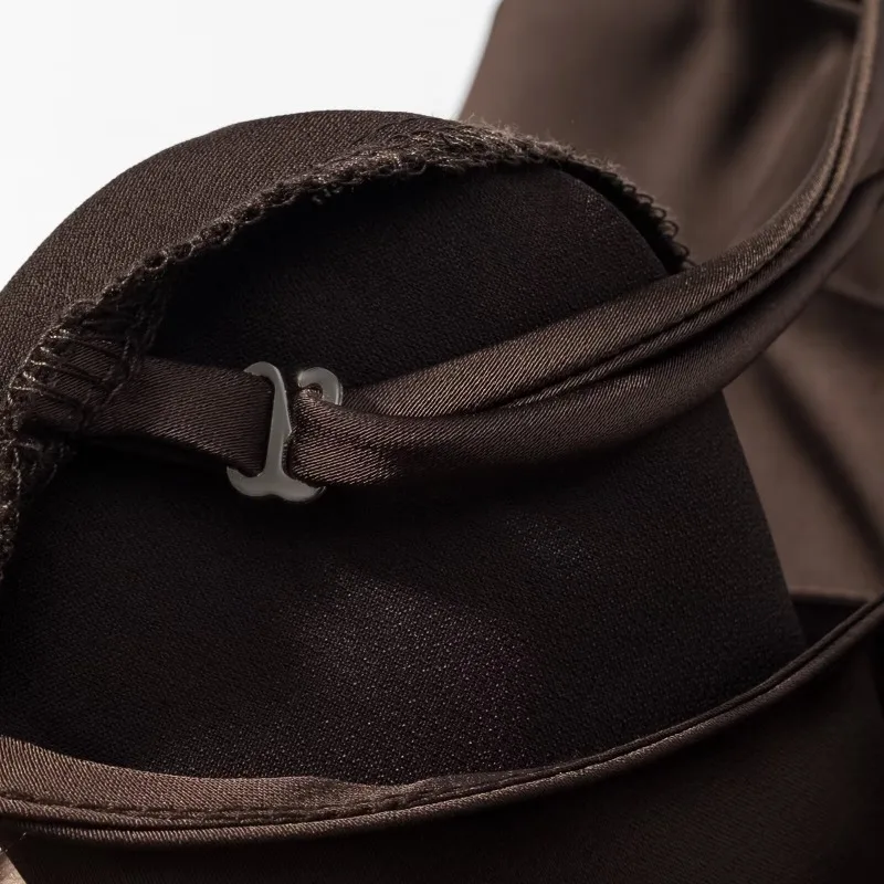 CharmChant Damen-Kleid aus Satin, braun, asymmetrisch, mit Spitze, Ausschnitt, Cape-Ärmel, luxuriös, elegant, Party, bescheidenes Abendkleid