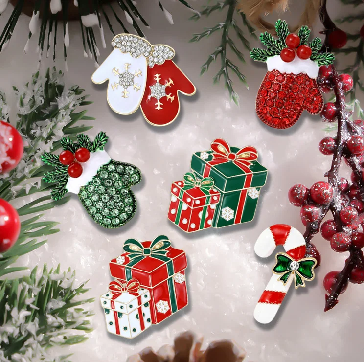 New Christmas glove brooch, rhinestone handmade oil dripping brooch, suit coat clothing accessories