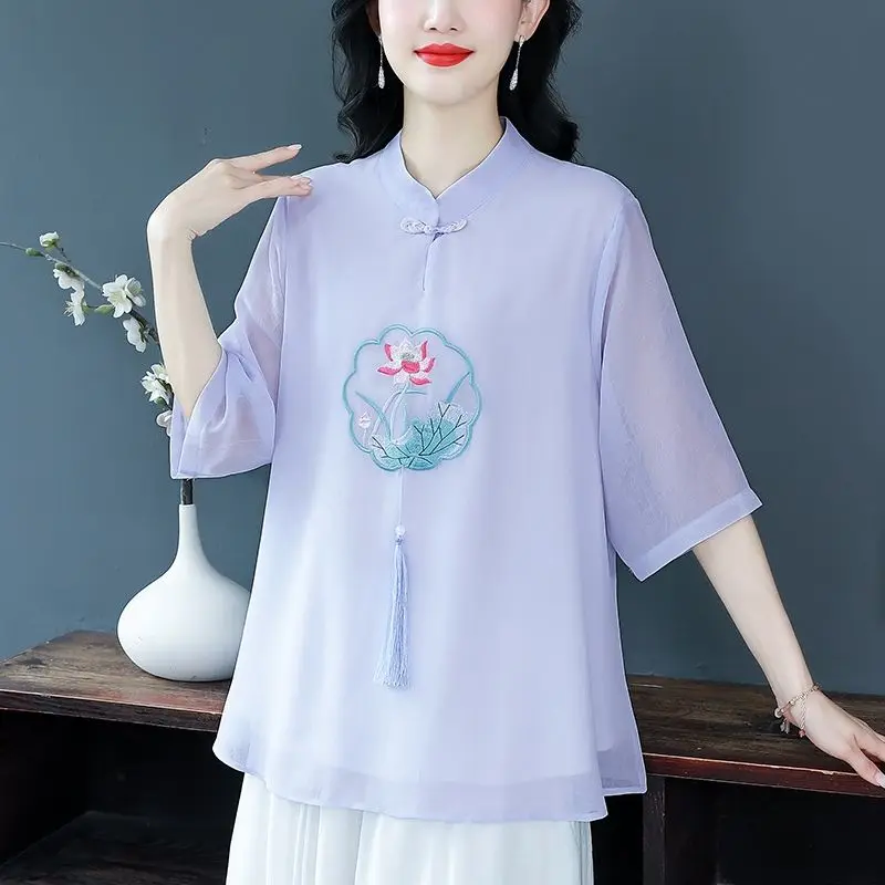 

plus Size Women's Slimming Youthful Meat Concealing Summer New Embroidered Buttoned Chiffon Top Base Shirt T-shirt