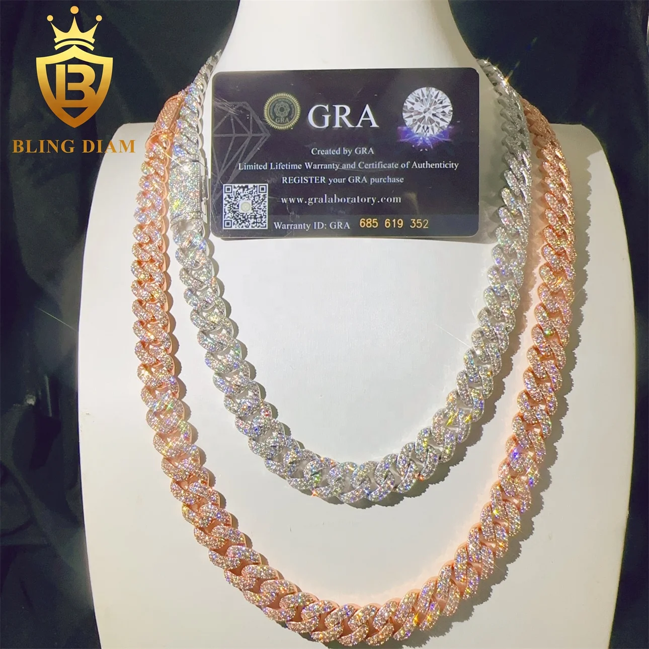 Cuban Link Chain 12Mm - Miossanite Iced .VVS Out VVS Moissanite