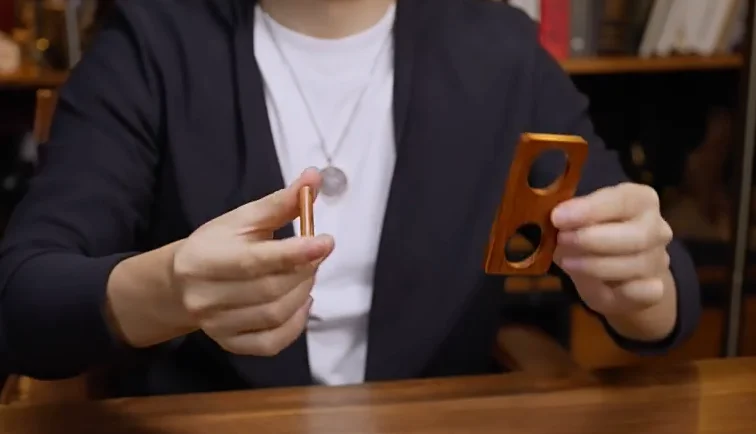 Enigma Stick Magic Trick من باسكال مارك - دعامة احترافية عن قرب ووهم الشارع للسحرة، ألعاب مضحكة لمرحلة الحفلات