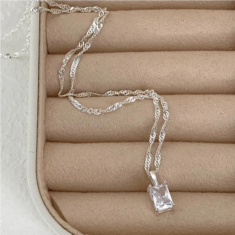 

Square Rock Candy Necklace Women's Personality Ins Style Fashion Versatile Light Luxury Advanced Collarbone Chain