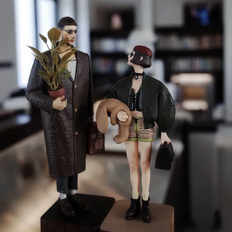 

Leon Matilda Movie Scene Action Figure Collectible Model Set The Professional Killer Not Quite Cold Scene Display Pieces