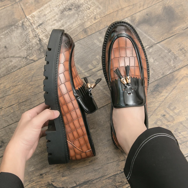 Men Loafers PU Solid Color Thick Sole Height Increasing Youth Daily Versatile Stone Texture Tassel Business Formal Casual Shoes