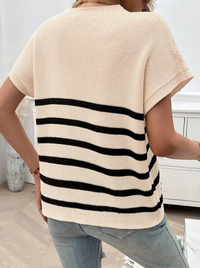 Tops, Women's Temperament, Round Neck Stripes, Contrasting Colors, Short Sleeves, Thin Style Fashionable and Casual New Sweaters