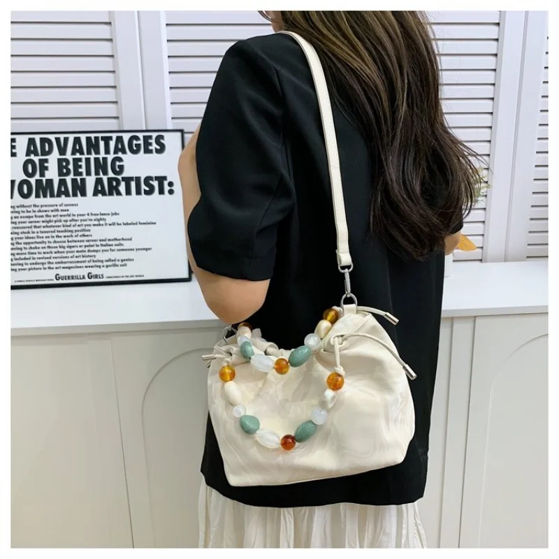 

High-End Women's Hand Bags Made Of Star-Moon-Patterned Leather Boasting Trendy Vintage High-End Spacious Daily Look​