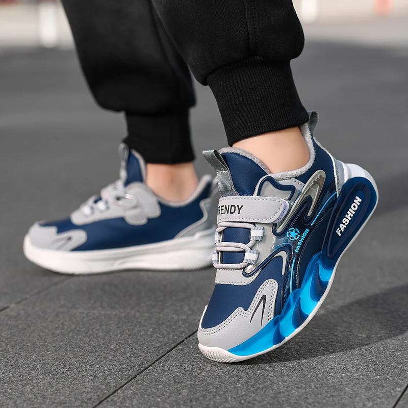 

Детские кроссовки, повседневная спортивная обувь для детей, новинка 2023 года, дизайнерские кроссовки из искусственной кожи для мальчиков, удобная модная прогулочная обувь 29-39