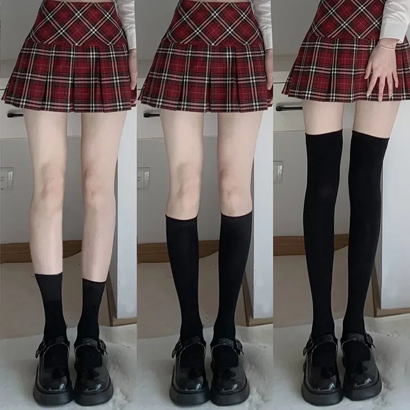 Calcetines largos blancos y negros de Color sólido, medias JK estilo japonés para niñas escolares, medias altas hasta el muslo, calcetines bonitos hasta la rodilla de Lolita Kawaii