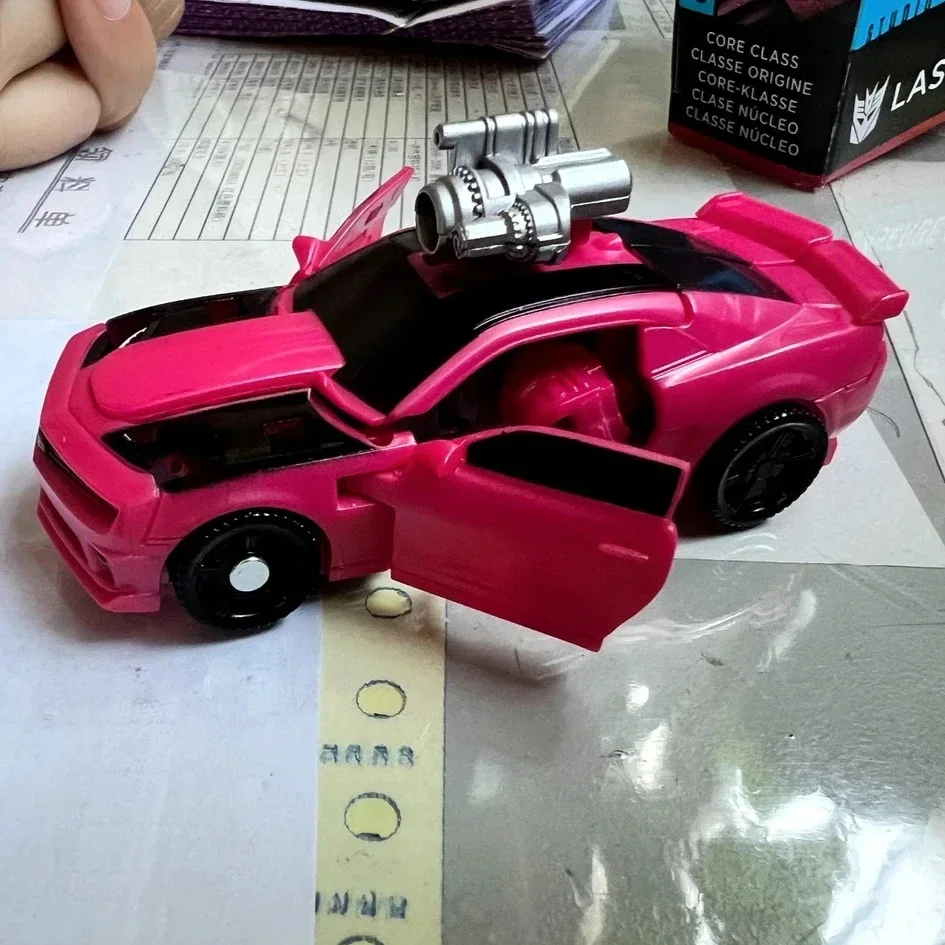 Auf Lager Hasbro Transformation Toys SS86 Core Laserbeak Pink BEE Actionfiguren Roboter Autobot Kleines Modell Geschenkkollektion