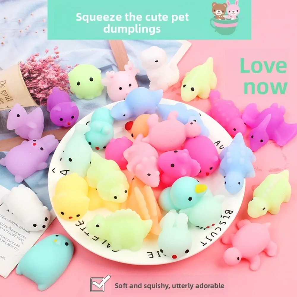 かわいい動物の餃子型スクイーズおもちゃ ストレス解消に最適 学生や子供への小さなギフトに最適 漫画風いたずらボール ソフトぬいぐるみ