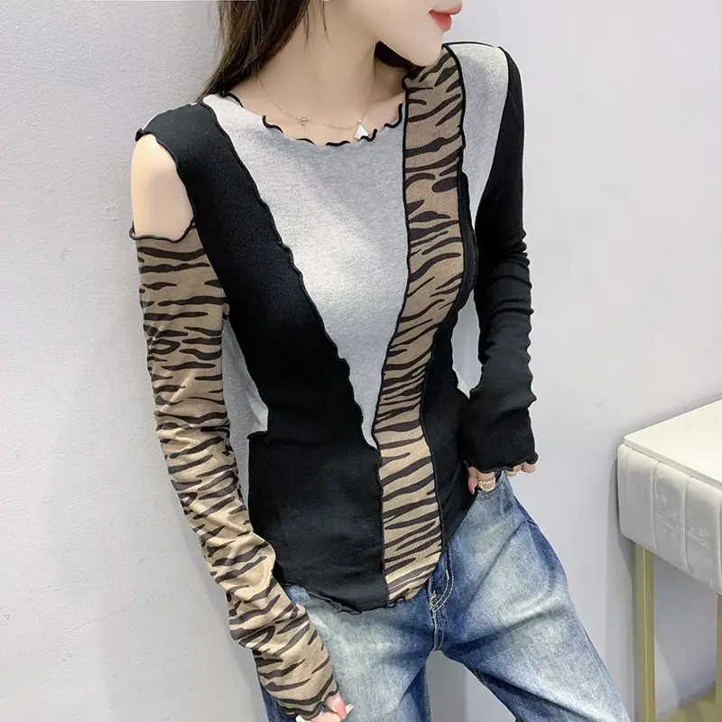 Y2k Clothes Streetwear All-match Tops O Neck Hollow Out Off-shoulder Long Sleeve Tees Contrast Color Patchwork Women T-shirts