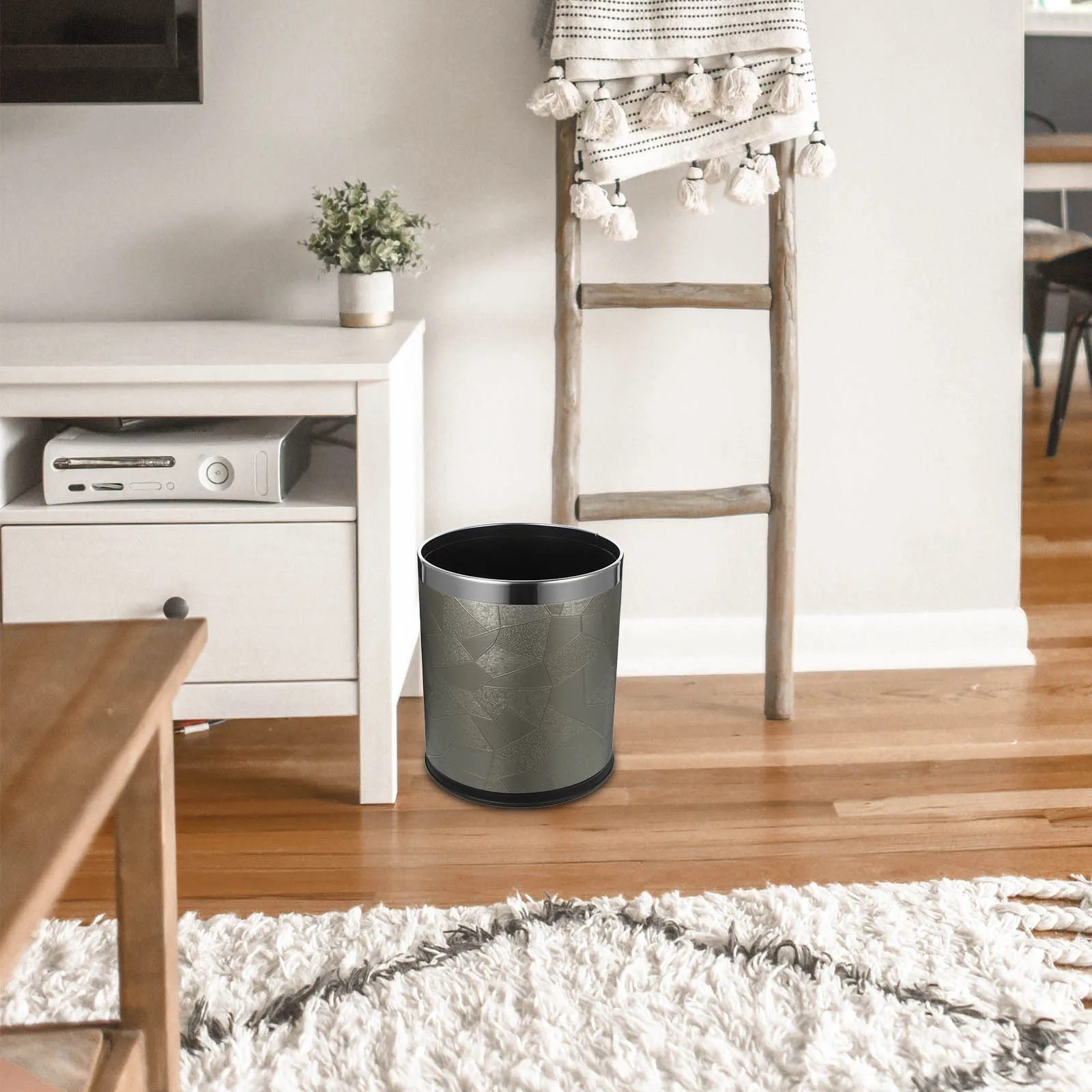 

Retro Garbage Can for Home Plastic Trash Bin with Modern Simple Design Suitable for Bathroom Kitchen Office Bedroom Household