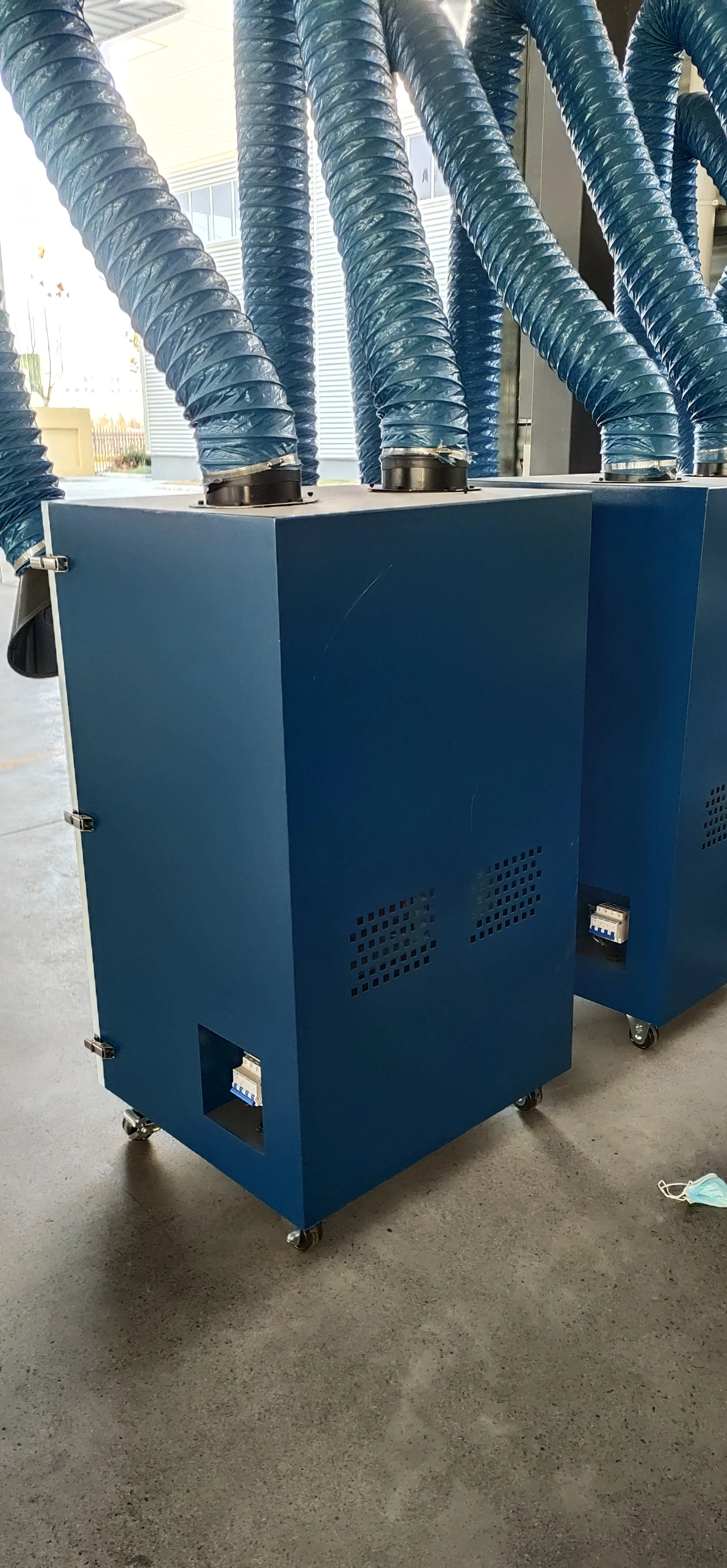 2025 Collettore di polveri per saldatura con aspirapolvere industriale portatile di grande potenza con pulizia a getto d'impulso