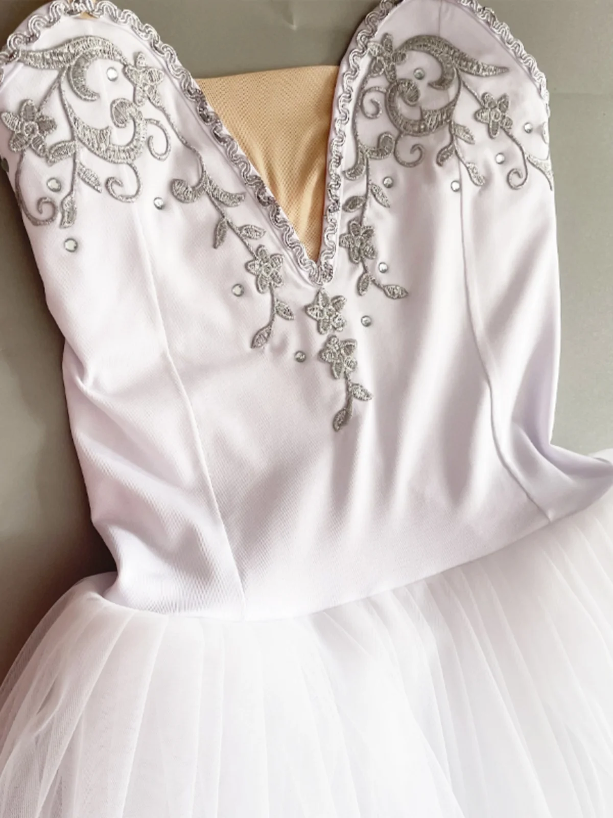 Vestito da balletto ragazze bianche Tutu gonna di balletto abito lungo da Ballerina per bambini Swan Dance Performance gonne di danza del ventre da