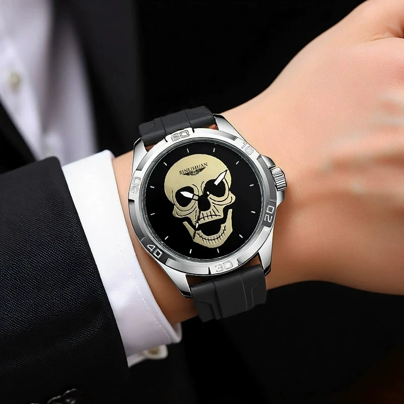 New Fashion Luxury Man Skull Silicone Watch Men Business Quartz Watches High Quality Sports Wrist Watches For Gifts Reloj Hombre