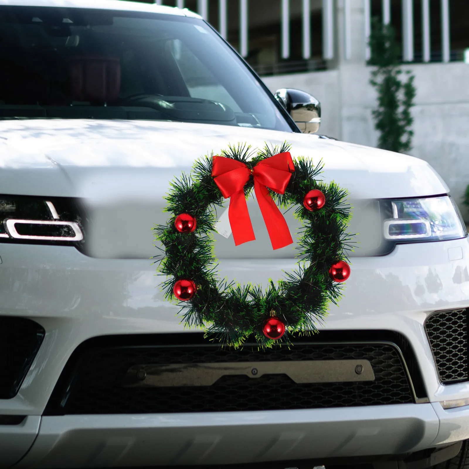 

Christmas Car Wreath Plastic Small Outdoor Artificial Wreath Easy Install Christmas Decoration for Car Holiday Decor