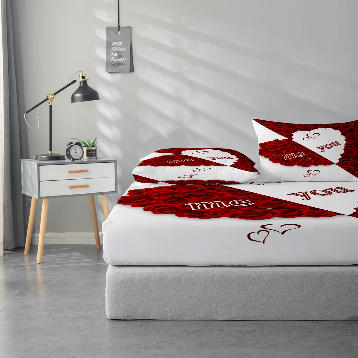 Bed Sheet Set with Heart Print Pattern, Mattress Protector and Pillowcase Combination. High-Definition Printed Bed Sheet Set Includes 1 Fitted Sheet + 1 or 2 Pillowcases (60*100cm and 72*132cm Are 1 Pillowcase Each, the Rest of the Sizes Are 2 Pillowcases Each). Suitable for Bedroom and Guest Room, Ultra-Soft Polyester Bedding, Machine Washable, Can Be Used in All Seasons