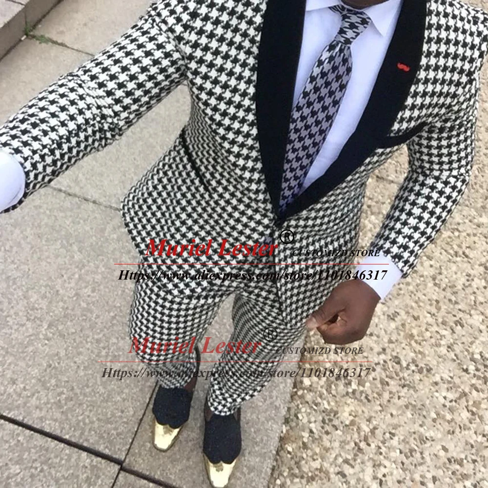 

Male Fahshion Suits White/Black Plaid Groomsman Tuxedos Tailored Made Single Breasted Coat Pant Designer Latest Business Clothes