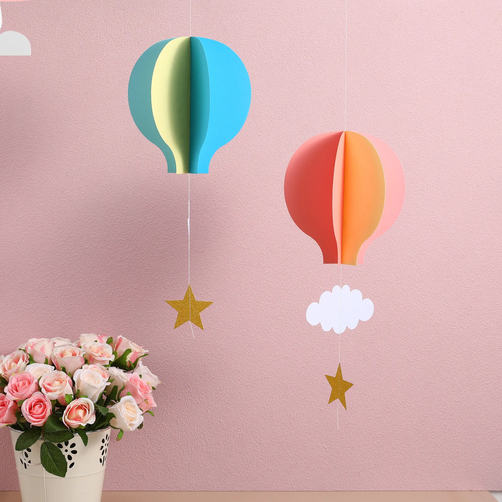 

4Pcs Floating Hot Air Balloon Hangings for Baby Shower Nursery Room Decoration Window Door Holiday Party Ambience