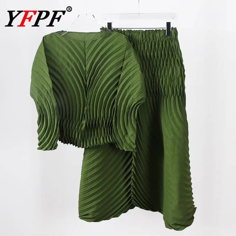 

YFPF 2026 Miyake Pleated Women's Set 2 Piece Folds Design Long Sleeve Tops Wide Leg Trousers Pants Casual New Clothing Sets