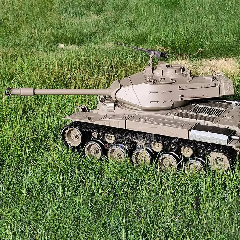 Henglong 3839-1 American M411 1/16 full-scale model remote control tank car versus competitive light war tank toy gift.