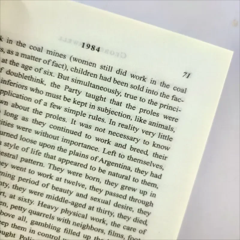 1984 Inglese George Orwell Autore di letteratura mondiale moderna e contemporanea Romanzi famosi Libri