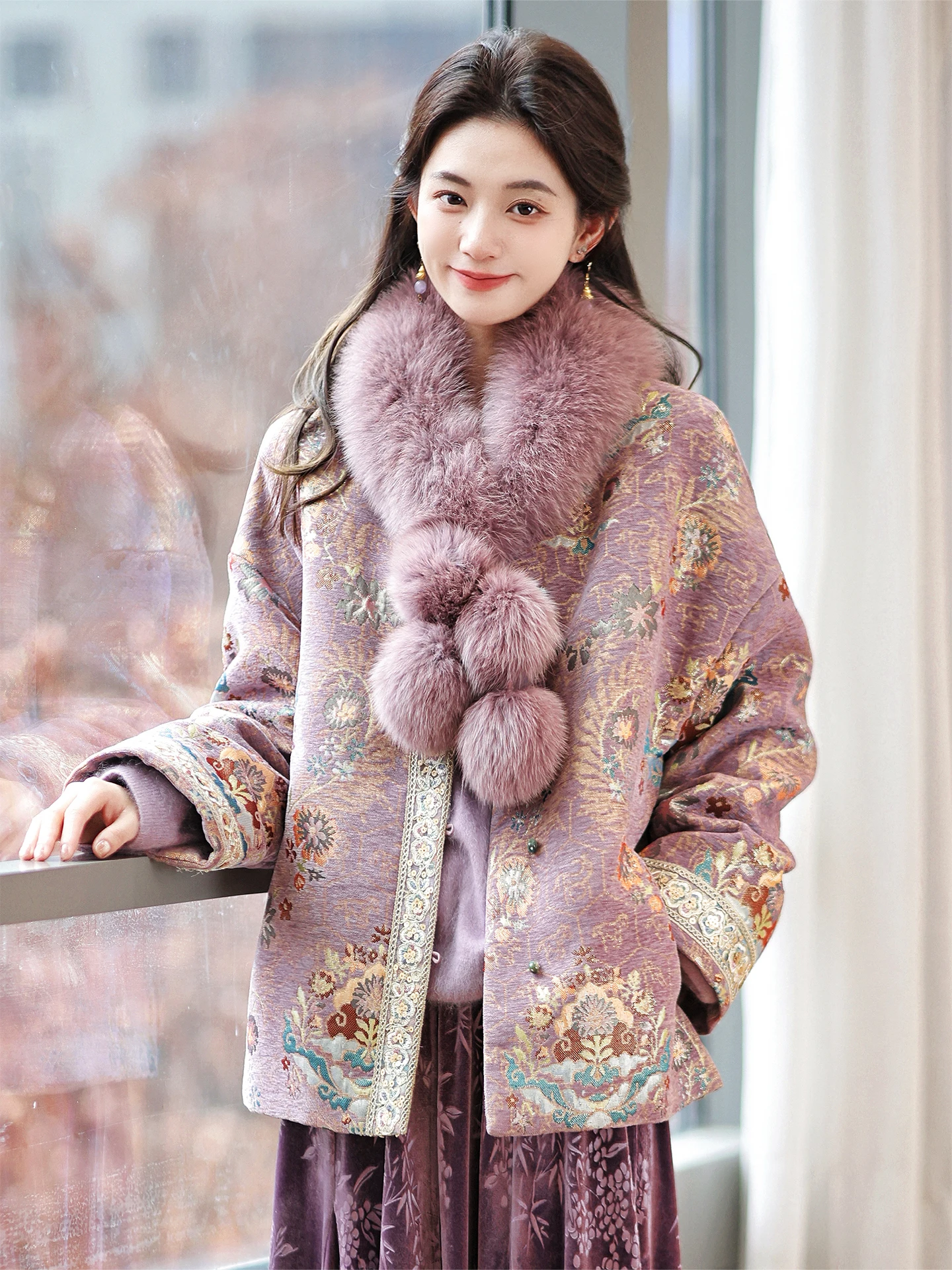 

ZhaodaXi Fanghua Silken Heavy Embroidery Floral Patterned 00% Silk Women's Jaet Traditional Chinese Sle Long Sve Coat