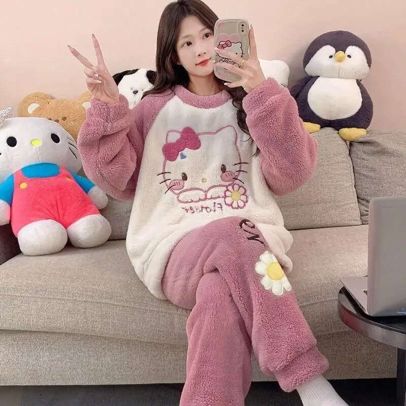 

Пижама Sanrio Hello Kitty из нового кораллового флиса для женщин, домашняя одежда, можно носить на улице, осень-зима, утолщенная, мультяшная, милая