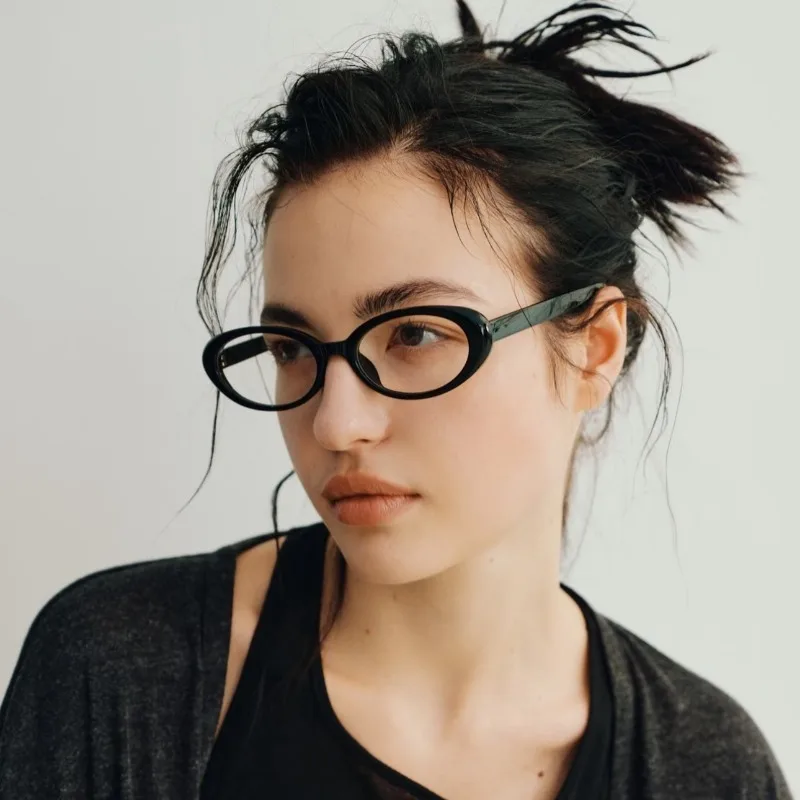 

2/3 Minimalist Style Women'S Oval Clear Lens Glasses Decorative Eyewear for Photography, Office & Daily Use