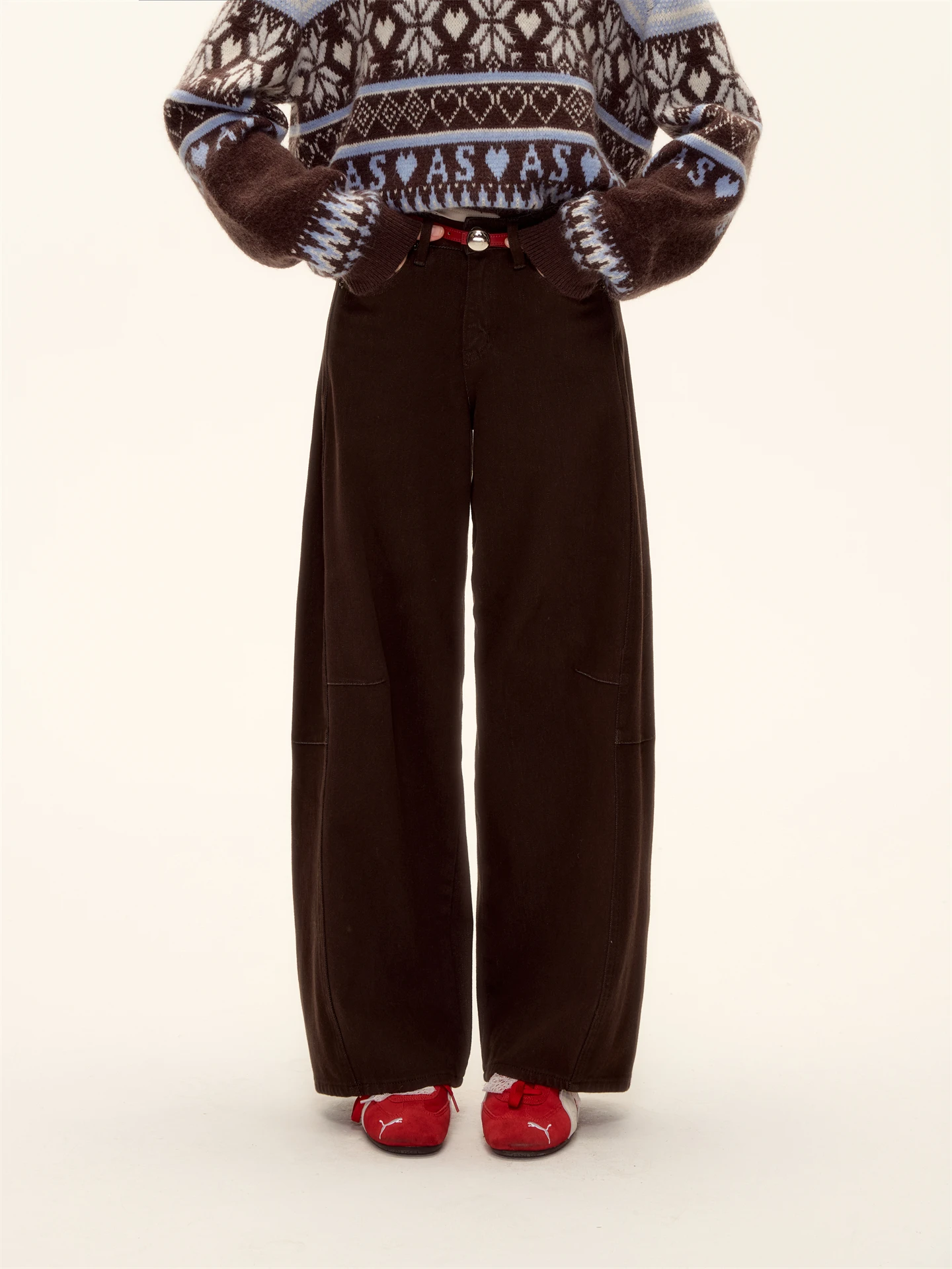 

Джинсы с высокой талией и широкими штанинами, украшенные красным поясом, свободного кроя, повседневные, хлопковые, винтажные, в уличном стиле