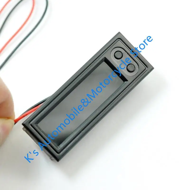

Q39F Thermometer Voltmeter Car 12V 3 in 1 Gauge Electronic Clock LED Digital Display