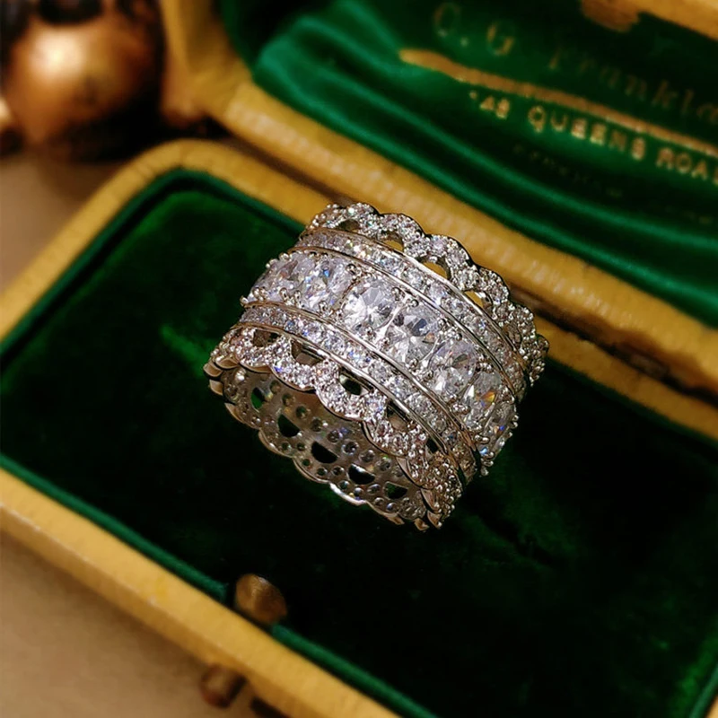 

Sparkling Zircon Lace Hollow Ring for Women Elegant vintage Index Finger Ring