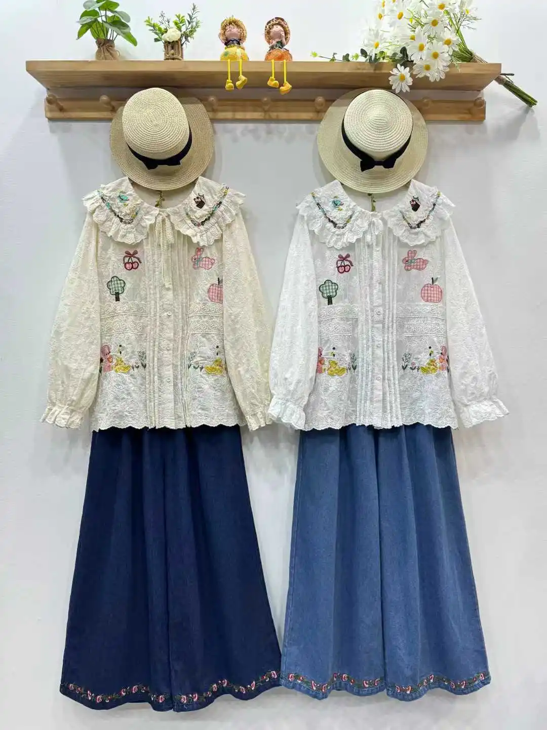 Japanische Süße Mori Mädchen Cartoon Stickerei Baumwolle Puppe Shirts Frauen Frühling Nette Peter Pan Kragen Langarm Casual Bluse Tops