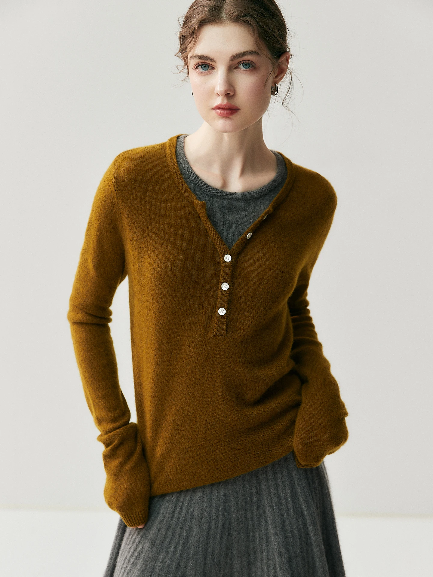 

Women's Long Sve V-Ne Camere Sweater Henry Collar Knitted Warm Commute Top round Ne Pullover Wool Blend Comfortable Fit