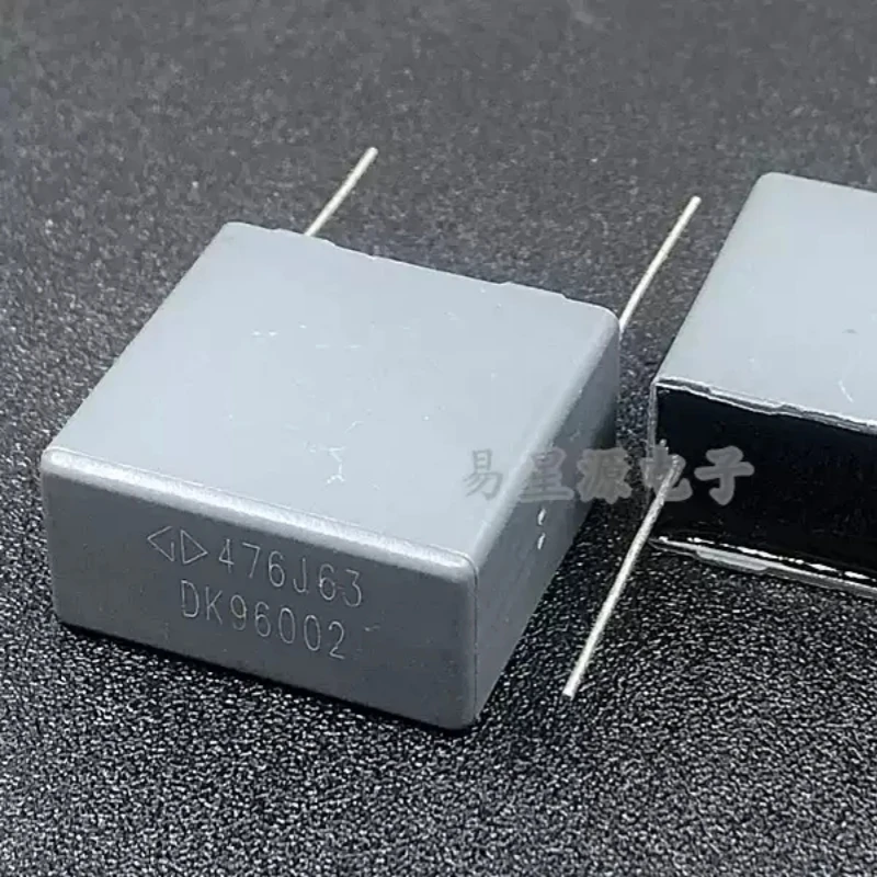 

2pcs-47UF 63V Xiamen Farah 63V476 100V Fever Infinite Capacitor Frequency Divider Film Capacitor